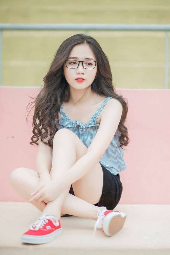 anh-gai-xinh-deo-mat-kinh-17 anh-gai-xinh-deo-mat-kinh-17