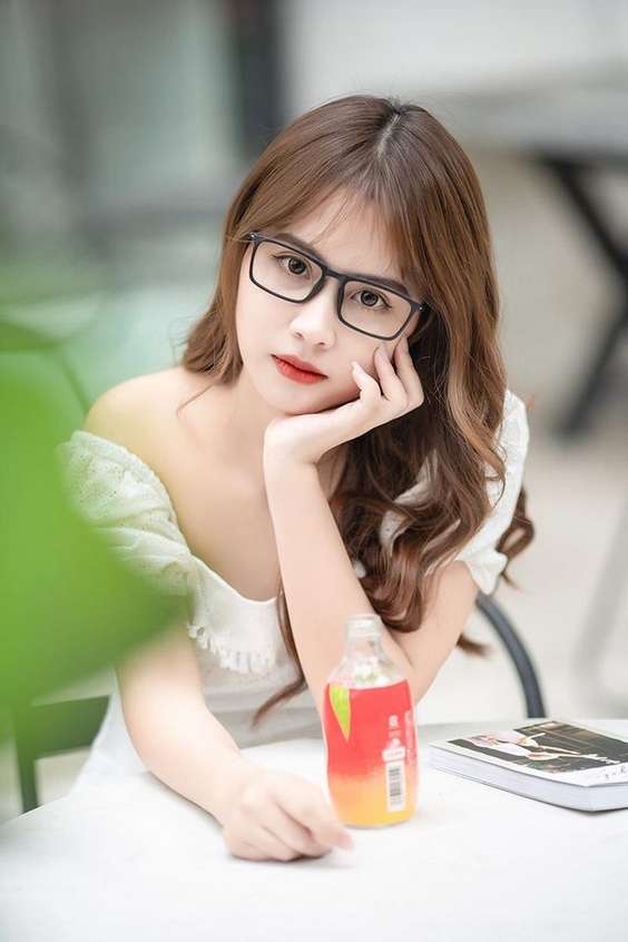anh-gai-xinh-deo-mat-kinh-19 anh-gai-xinh-deo-mat-kinh-19