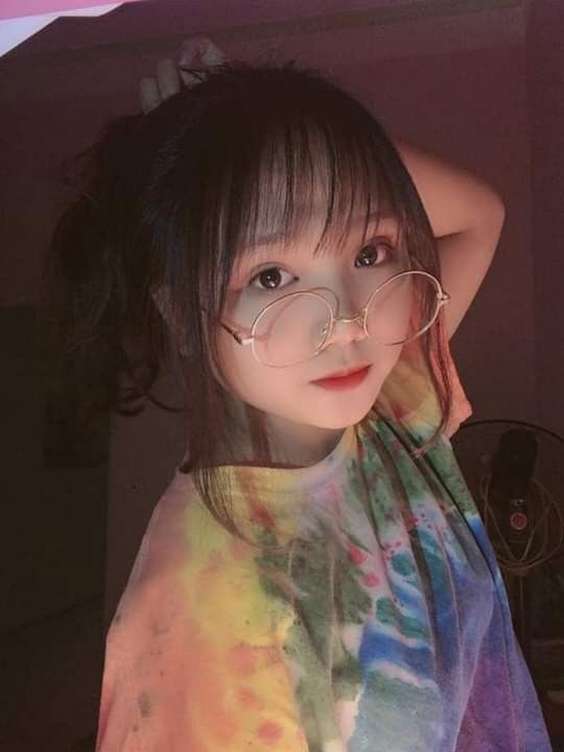 anh-gai-xinh-deo-mat-kinh-2 anh-gai-xinh-deo-mat-kinh-2