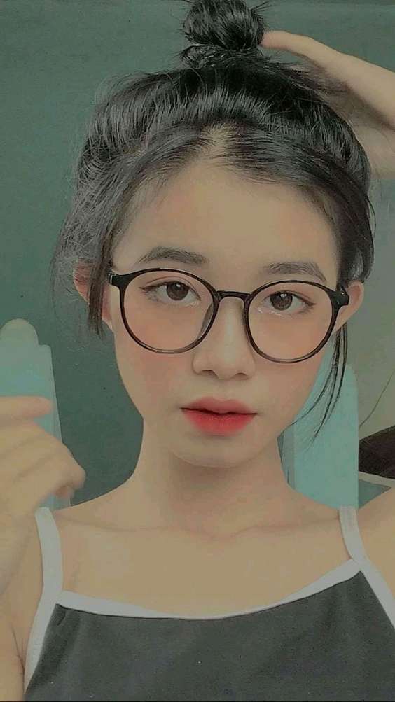 anh-gai-xinh-deo-mat-kinh-24 anh-gai-xinh-deo-mat-kinh-24