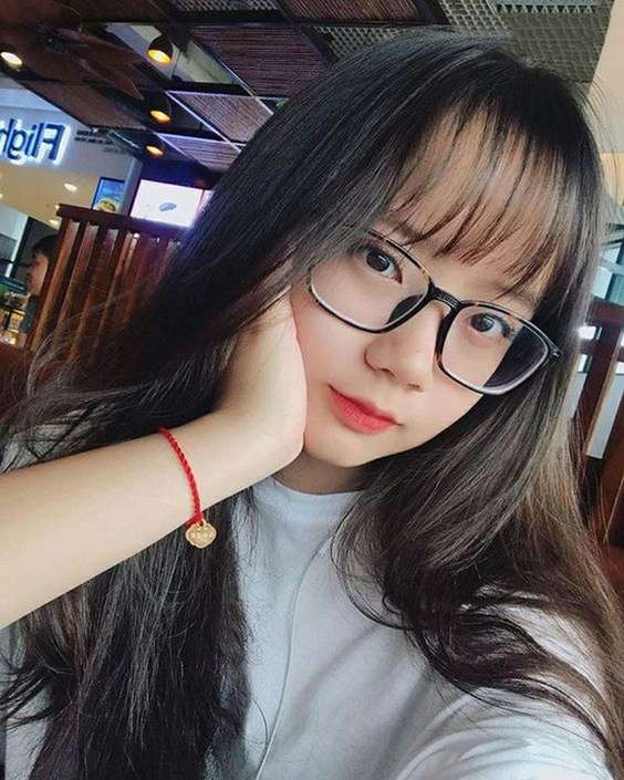 anh-gai-xinh-deo-mat-kinh-4 anh-gai-xinh-deo-mat-kinh-4