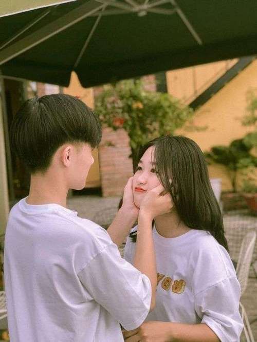 dang-chup-hinh-doi-65