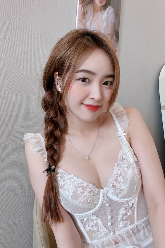 anh-le-phuong-anh-sexy-8