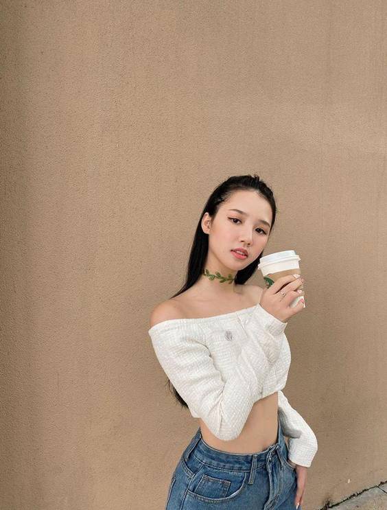 Amee-sexy-1 Amee-sexy-1