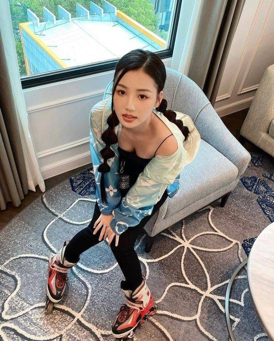 Amee-sexy-30 Amee-sexy-30