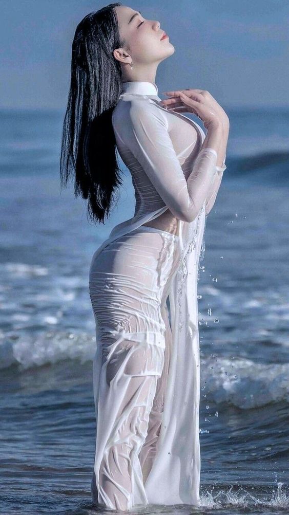 ao-dai-sexy-1 ao-dai-sexy-1