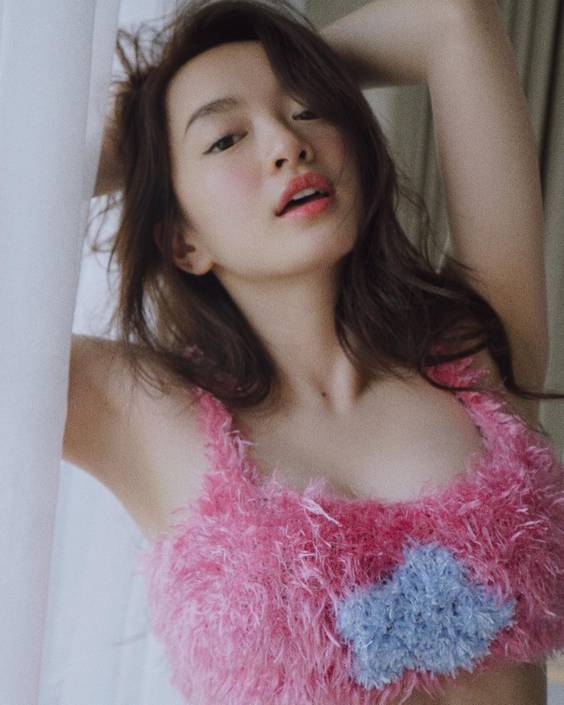 kaity-nguyen-sexy-18 kaity-nguyen-sexy-18
