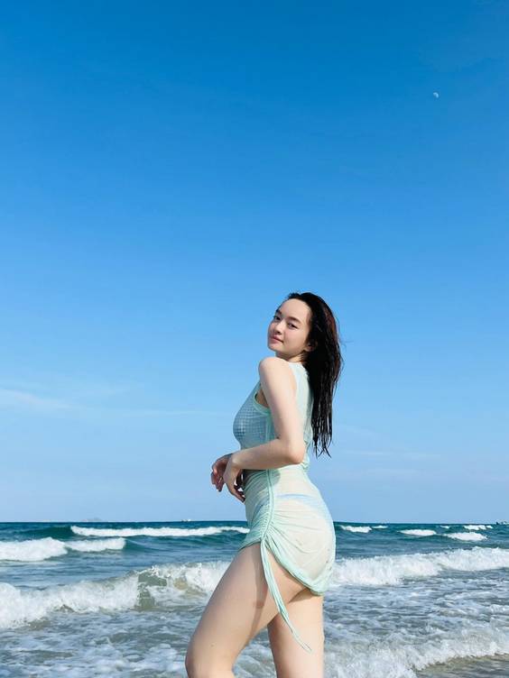 kaity-nguyen-sexy-9 kaity-nguyen-sexy-9