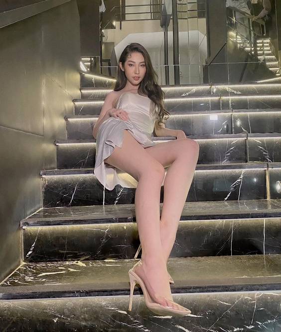 khong-tu-quynh-sexy-11 khong-tu-quynh-sexy-11