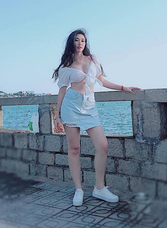 khong-tu-quynh-sexy-21 khong-tu-quynh-sexy-21