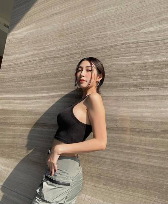 khong-tu-quynh-sexy-27 khong-tu-quynh-sexy-27