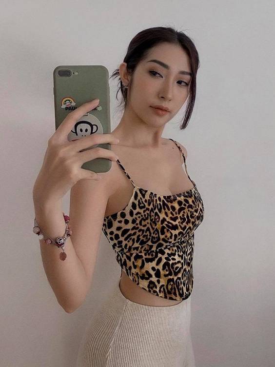 khong-tu-quynh-sexy-31 khong-tu-quynh-sexy-31