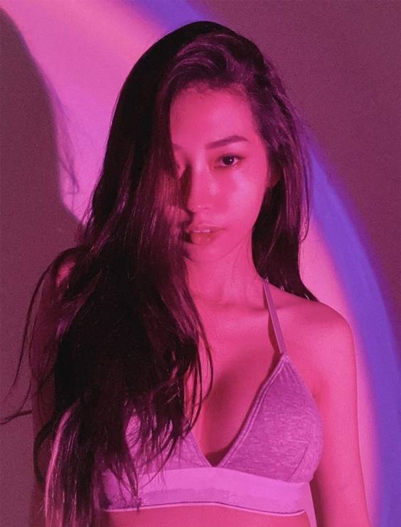 khong-tu-quynh-sexy-33 khong-tu-quynh-sexy-33