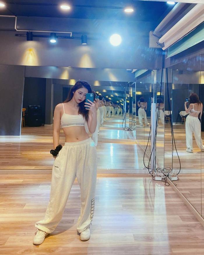 liz-kim-cuong-sexy-19 liz-kim-cuong-sexy-19