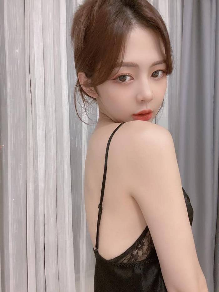liz-kim-cuong-sexy-23 liz-kim-cuong-sexy-23