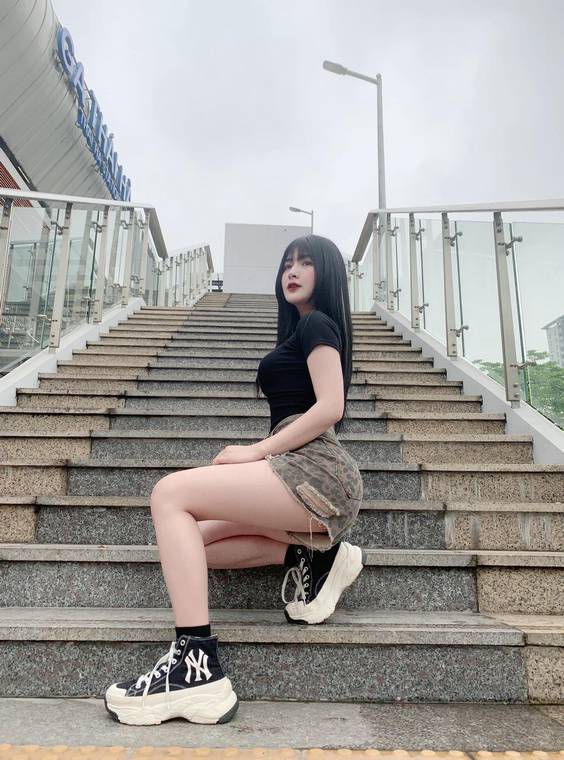 Logo anhgaixinh.vn quynh-alee-sexy-22