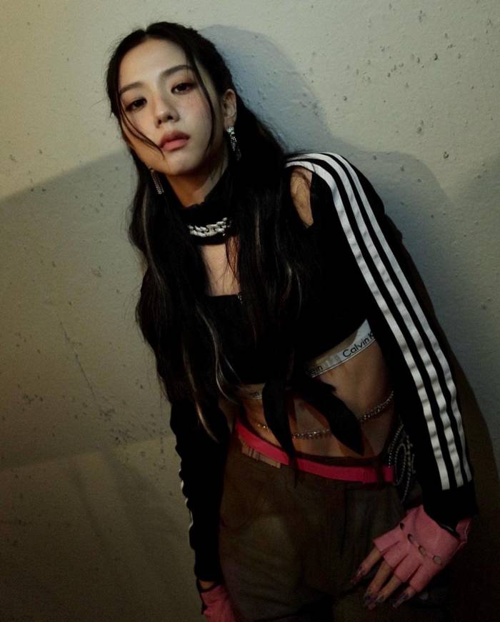 jisoo-sexy-24 jisoo-sexy-24