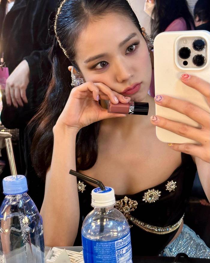 jisoo-sexy-34 jisoo-sexy-34