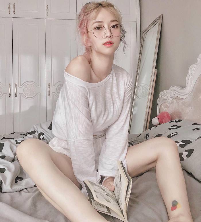 le-bong-sexy-4 le-bong-sexy-4