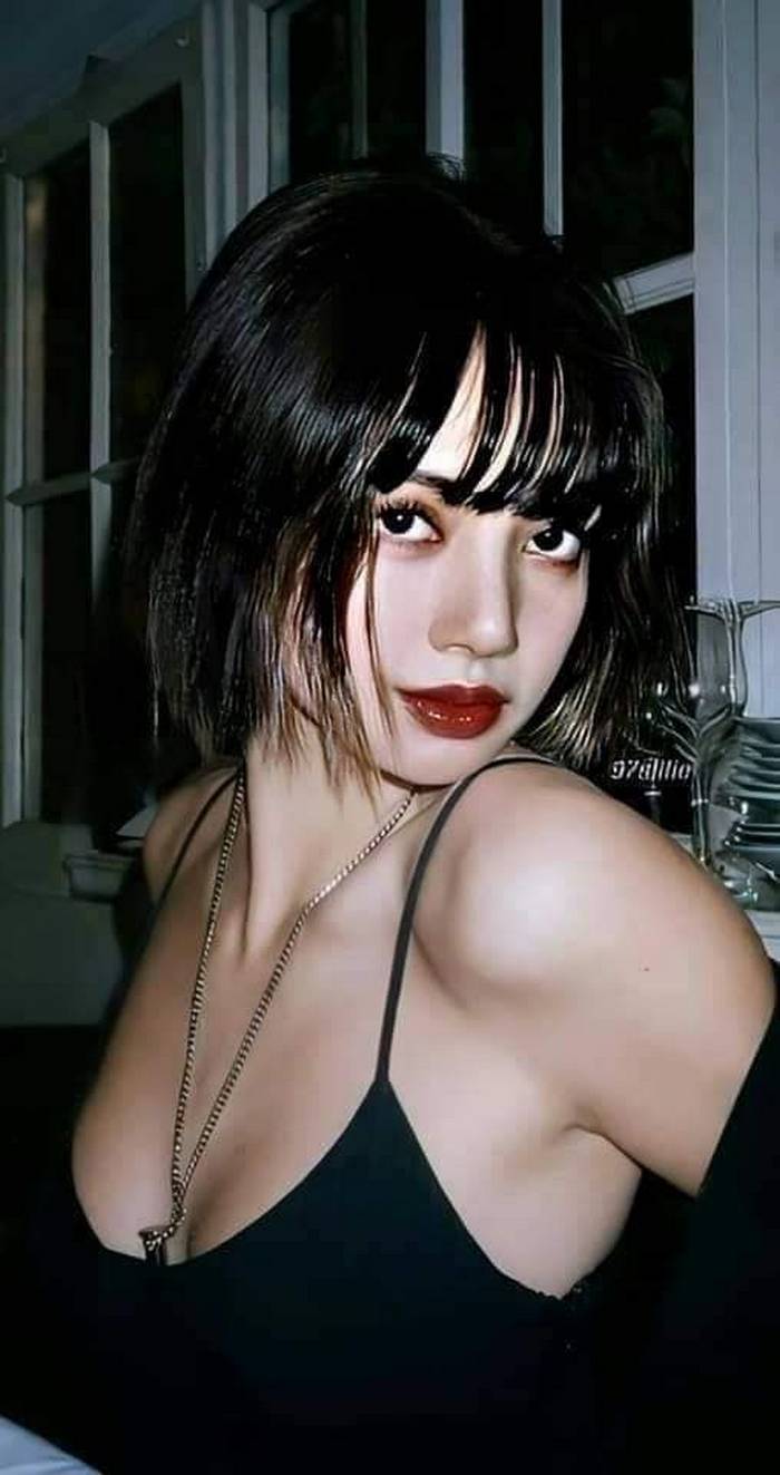 lisa-sexy-blackpink-22 lisa-sexy-blackpink-22