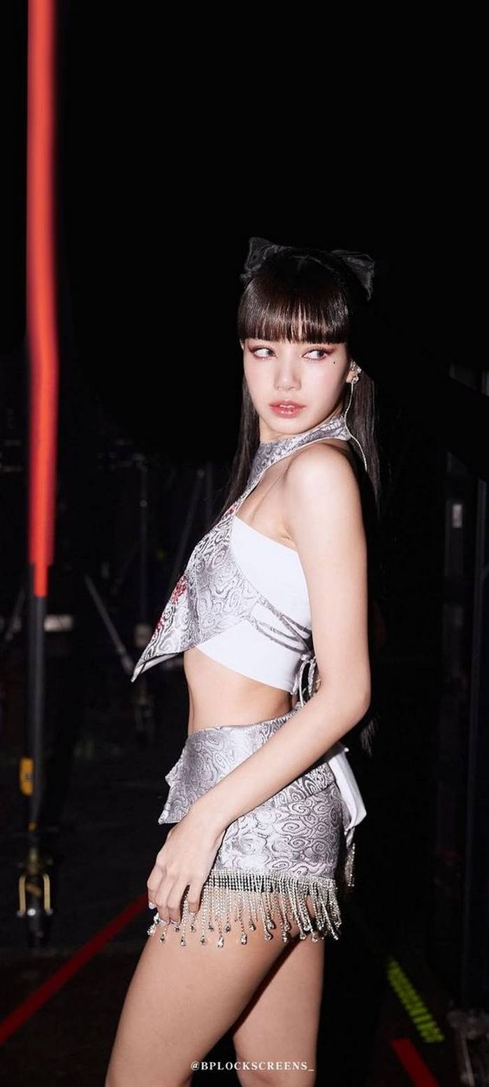 lisa-sexy-blackpink-38