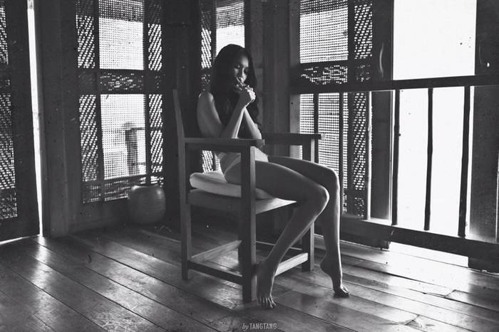 ngoc-trinh-nude-18