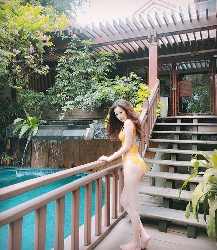 phi-huyen-trang-sexy-41 phi-huyen-trang-sexy-41