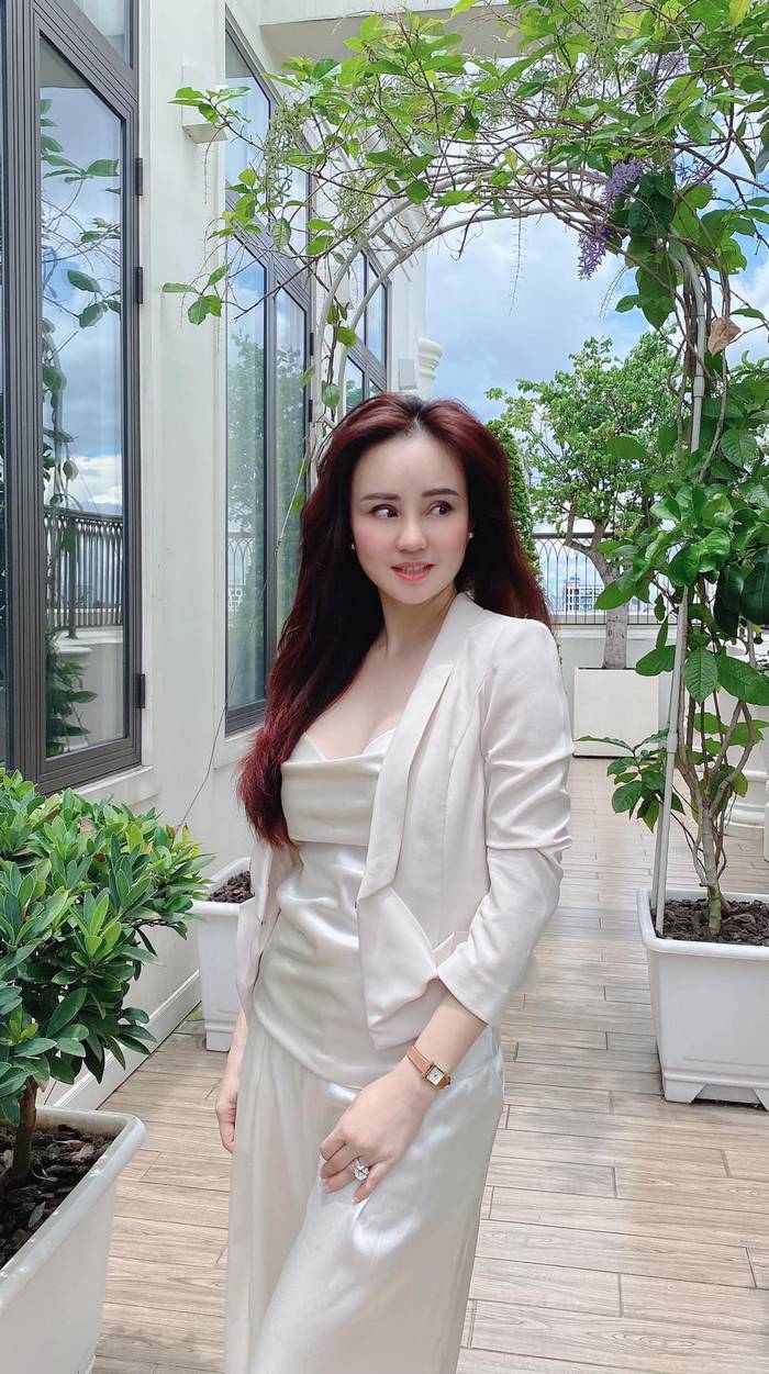 vy-oanh-sexy-24