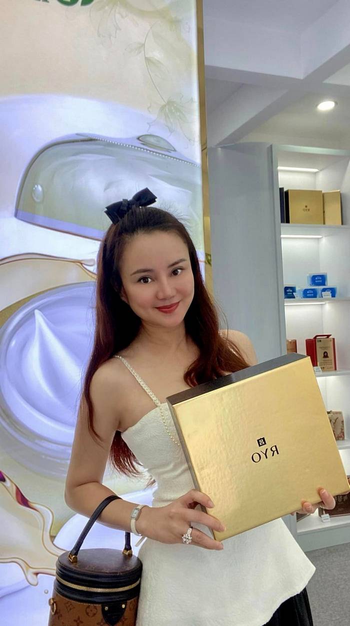 vy-oanh-sexy-26